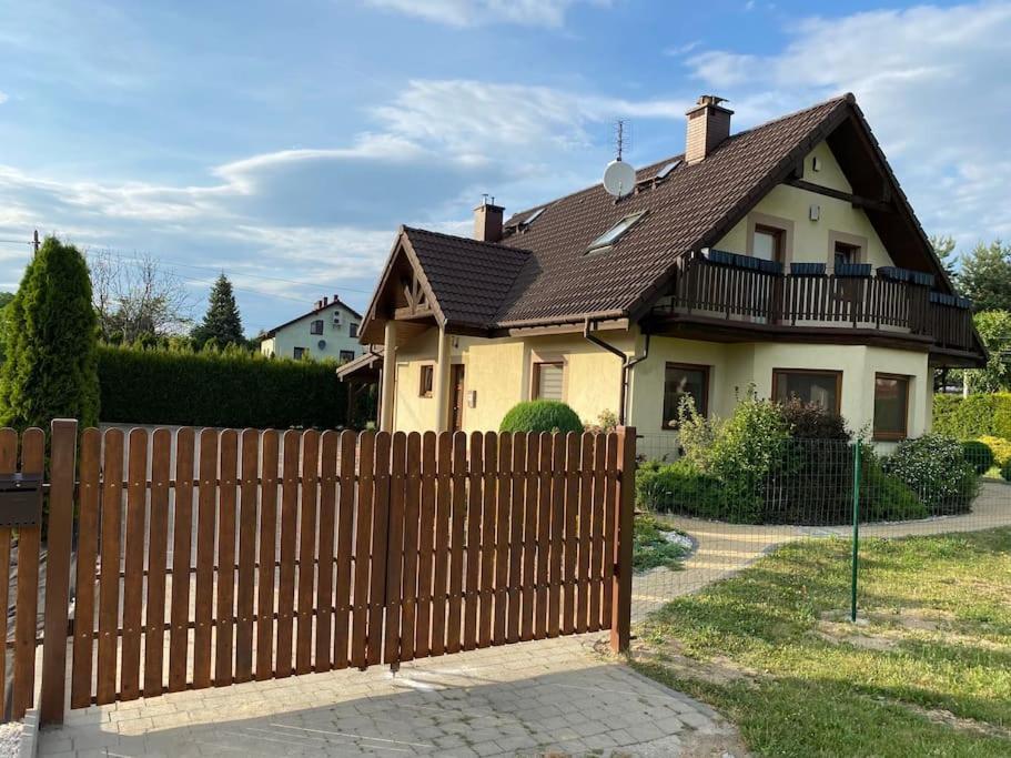 4 Bedroom Family House With Access To A Hot Tub Goczałkowice-Zdrój 外观 照片